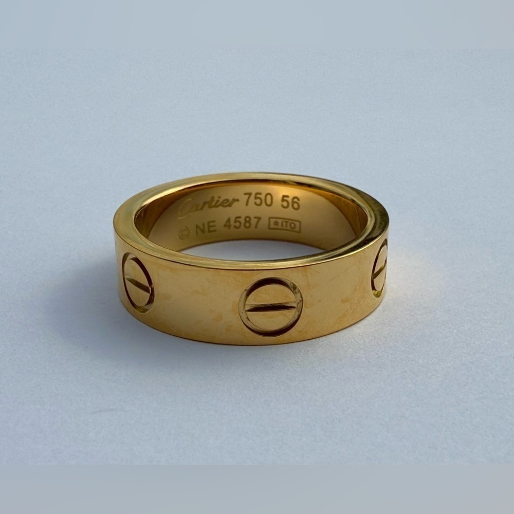 love Ring stainless steel 18k yellow Gold plated unisex sz 8 - Picture 3 of 4